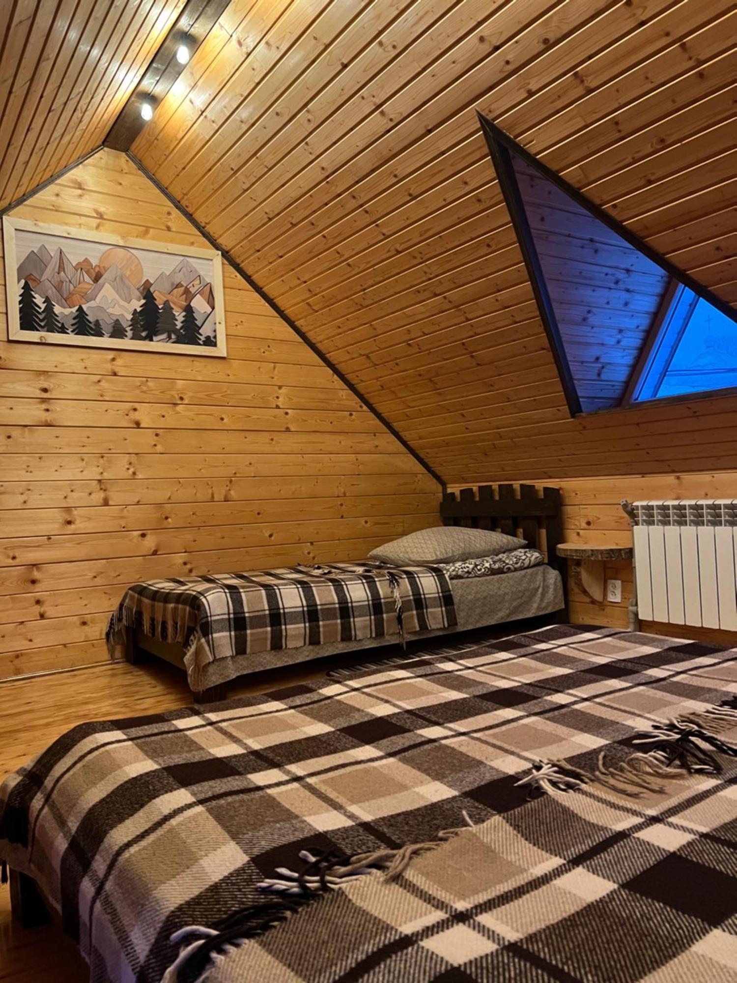 "Файна Хата" Hotel Synevyrs'ka Polyana Luaran gambar