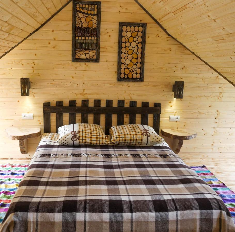 "Файна Хата" Hotel Synevyrs'ka Polyana Luaran gambar